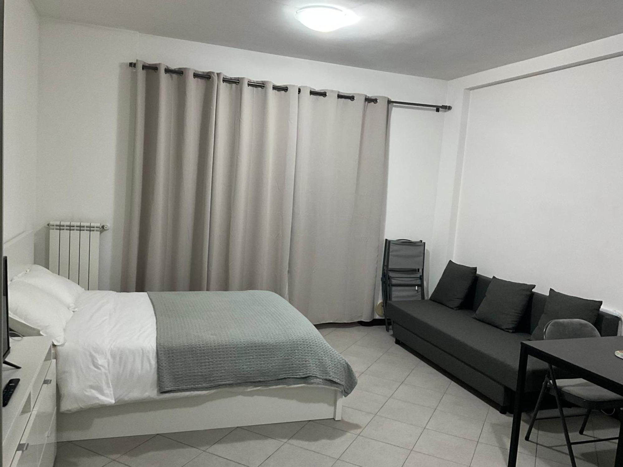 Studio Mer Piscine Cala Di Sole Imperia Italie Mono Locale Une Seule Piece Exterior photo